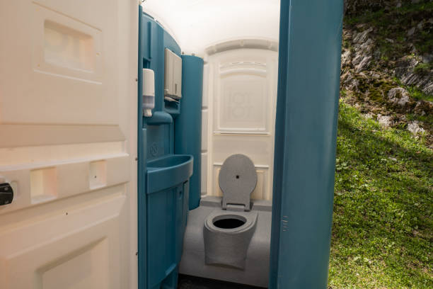 Best High-end porta potty rental  in Vassar, MI